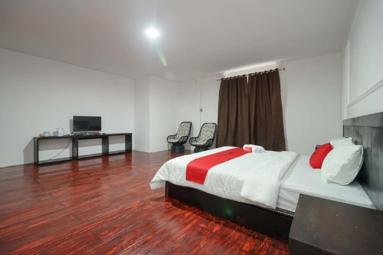 Reddoorz Syariah Near Suzuya Mall Banda Aceh 2 Geutieue Extérieur photo