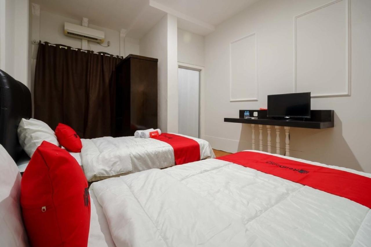 Reddoorz Syariah Near Suzuya Mall Banda Aceh 2 Geutieue Extérieur photo
